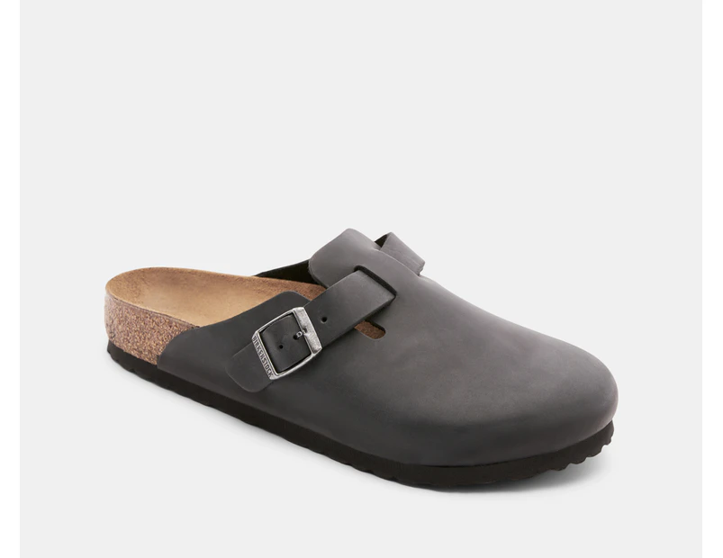 Birkenstock Unisex Boston Oiled Leather Regular Fit Clogs - Black