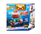 Hot Wheels City Track Set With 1 Hot Wheels Car, Track Play That Connects To Other Sets, Ice Cream Shop Playset