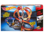 Hot Wheels Track Set With 1 Toy Car, Multi-lane, Motorized Track With 3 Crash Zones, Spin Storm Racetrack ​​​