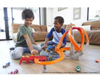 Hot Wheels Track Set With 1 Toy Car, Multi-lane, Motorized Track With 3 Crash Zones, Spin Storm Racetrack ​​​