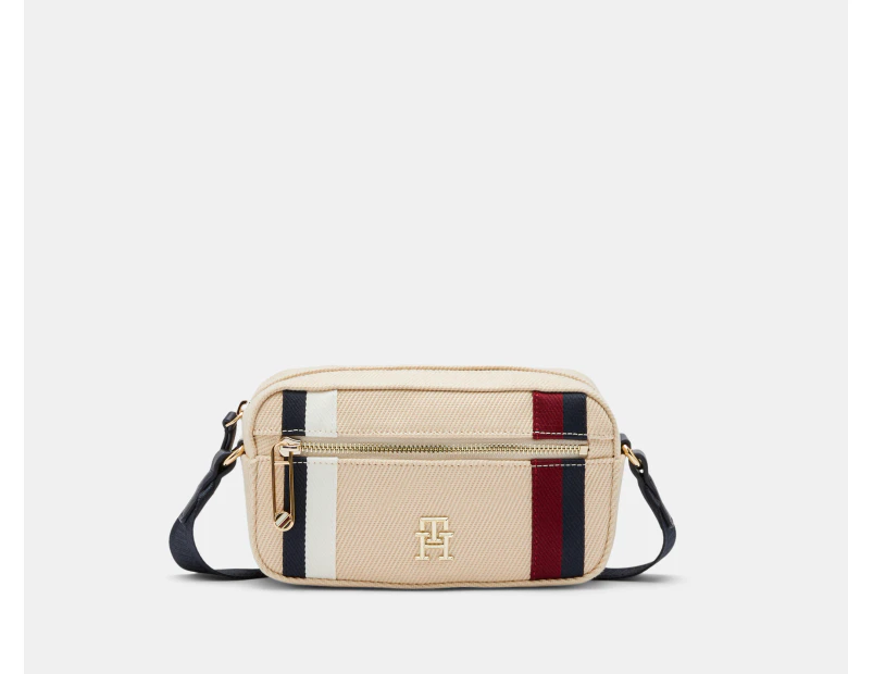 Tommy Hilfiger Iconic Camera Bag - Sugar Cane