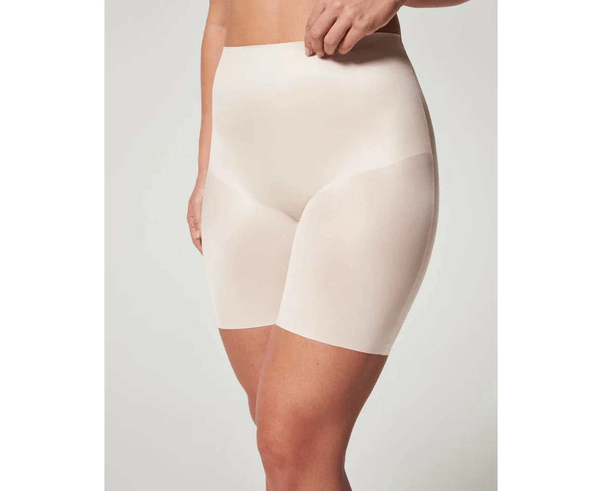 Shaping Satin Mid-thigh Short - Spanx - Linen