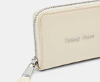 Tommy Jeans Must Zip-Around Wallet - Lemon Ice