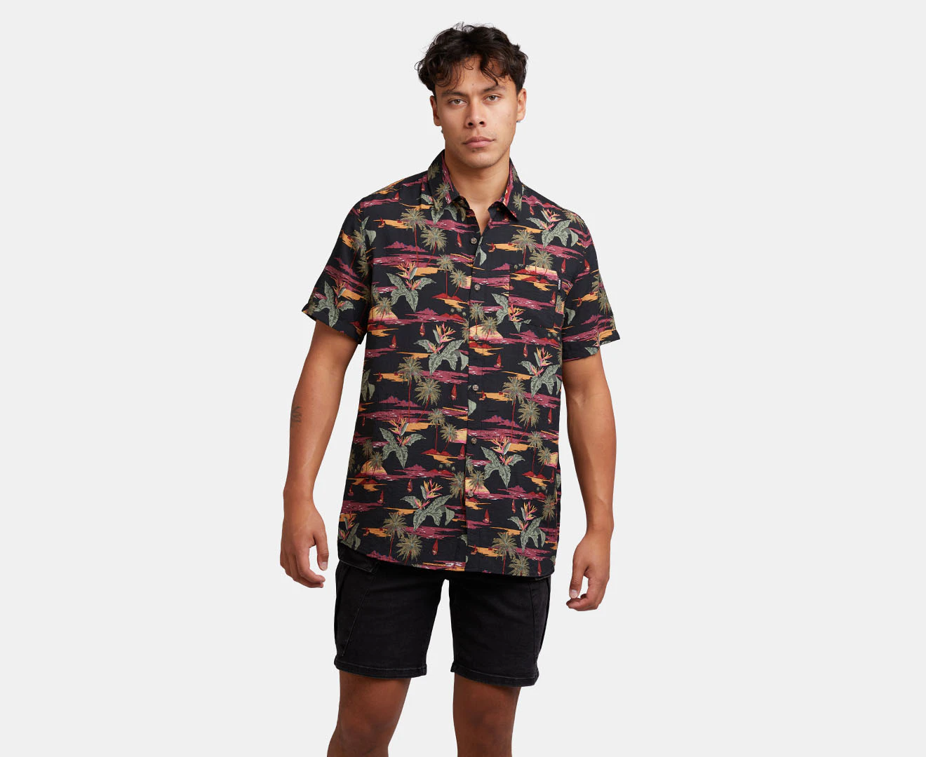 St. Goliath Men's Island Hopping Short Sleeve Shirt - Multi