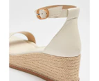 Target Womens Wedge - Mikayla