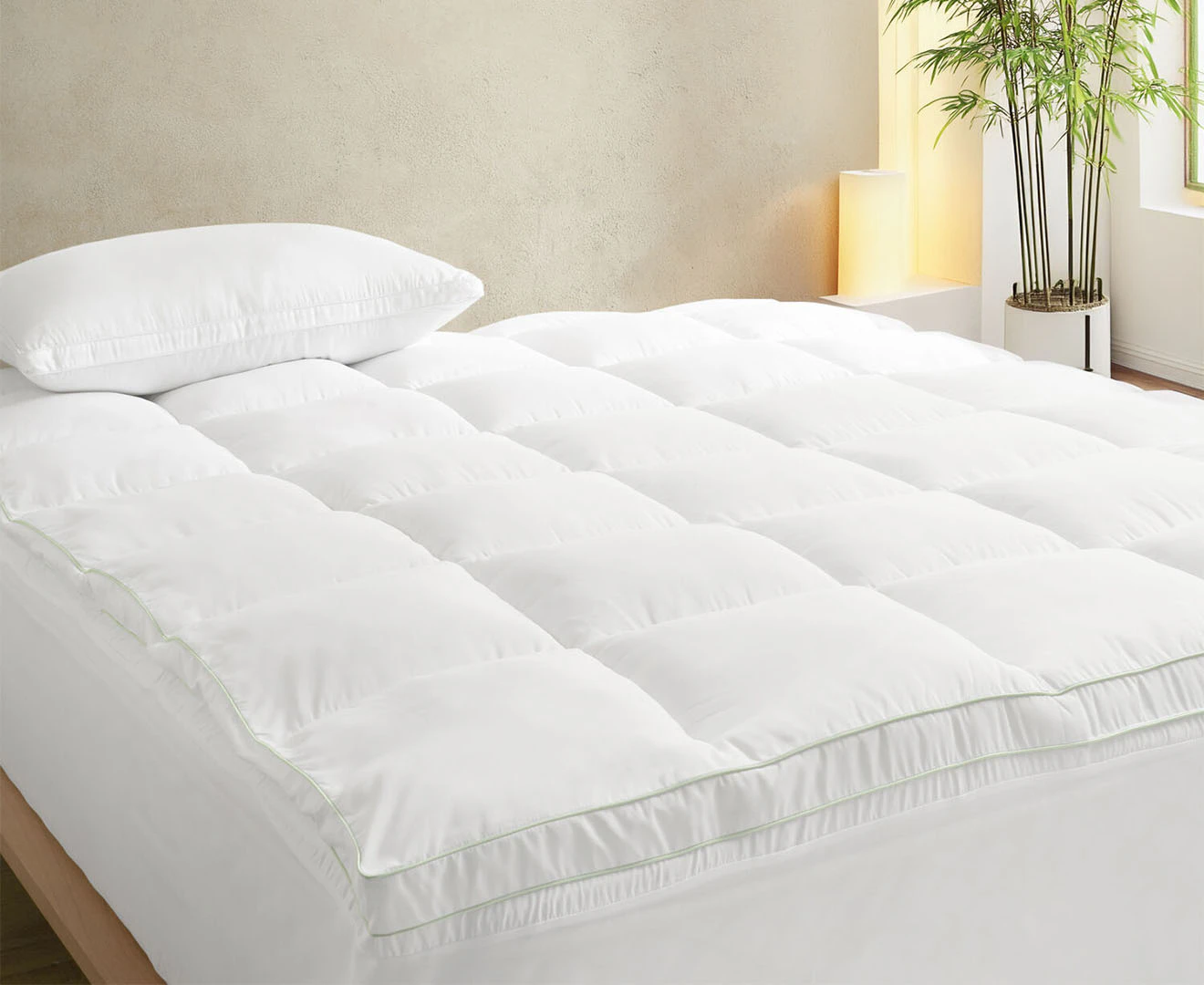 Sheraton Serenity Bamboo Blend Mattress Topper 1000GSM