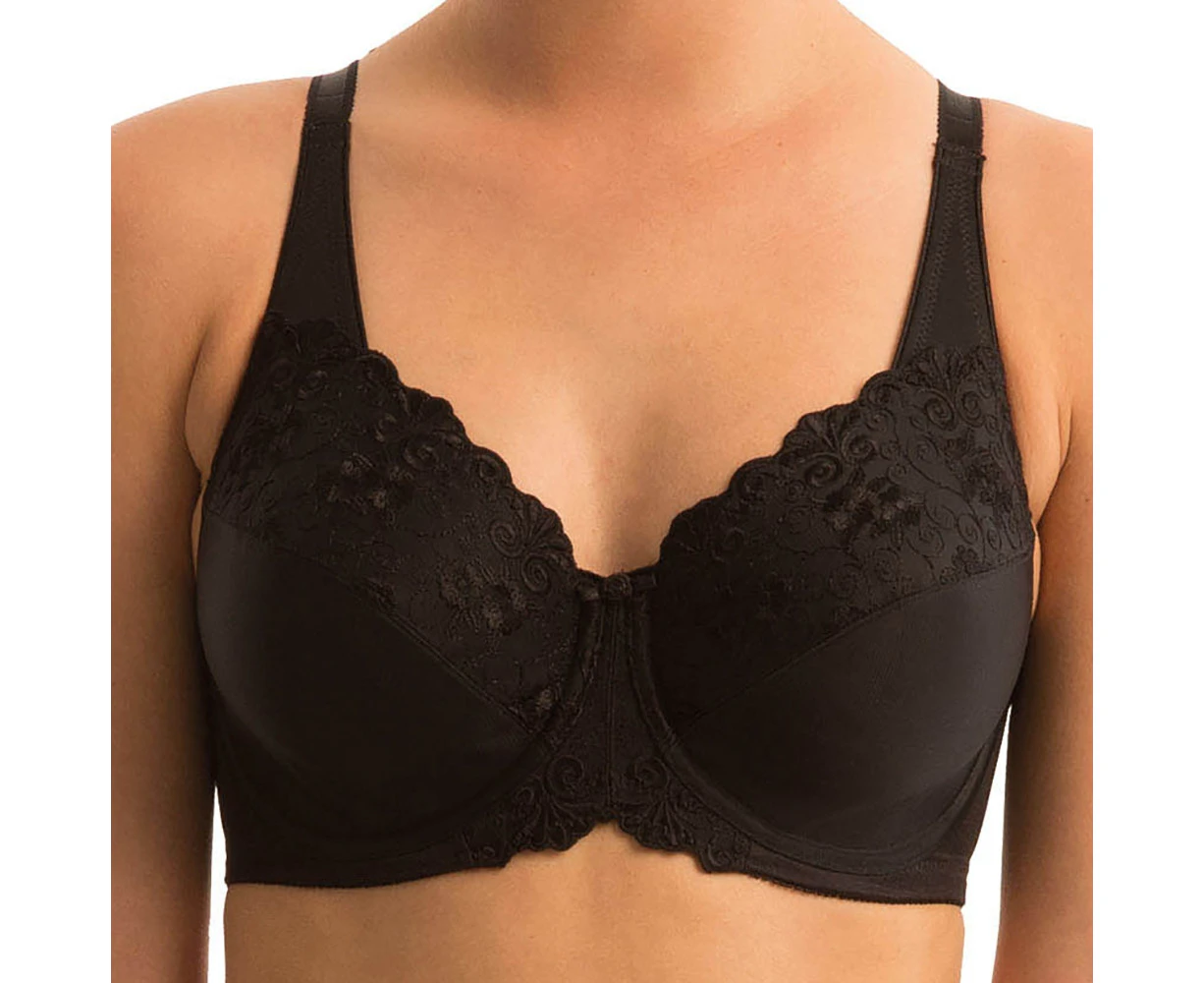 Triumph Embroidered Minimizer Bra 10000085 Black