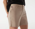 Tommy Hilfiger Women's 5-Inch Hollywood Shorts - Khaki Sand