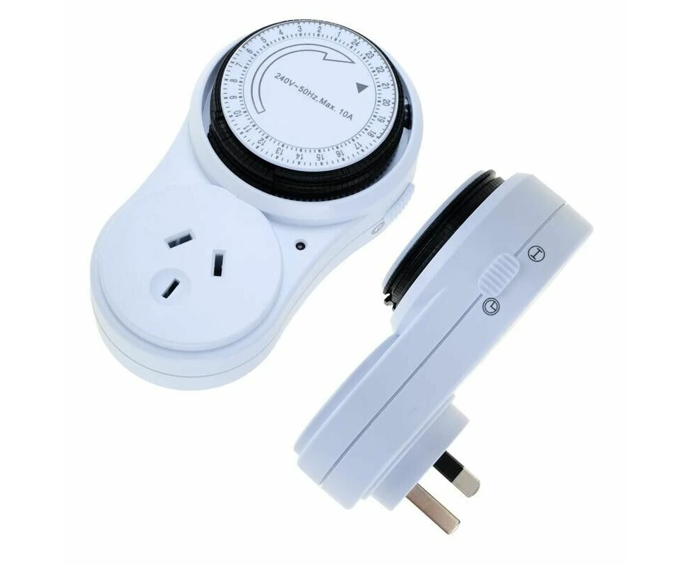 2PCE Timer 24Hour Switching Period 15min Intervals White 120mm x 70mm 240V 10A