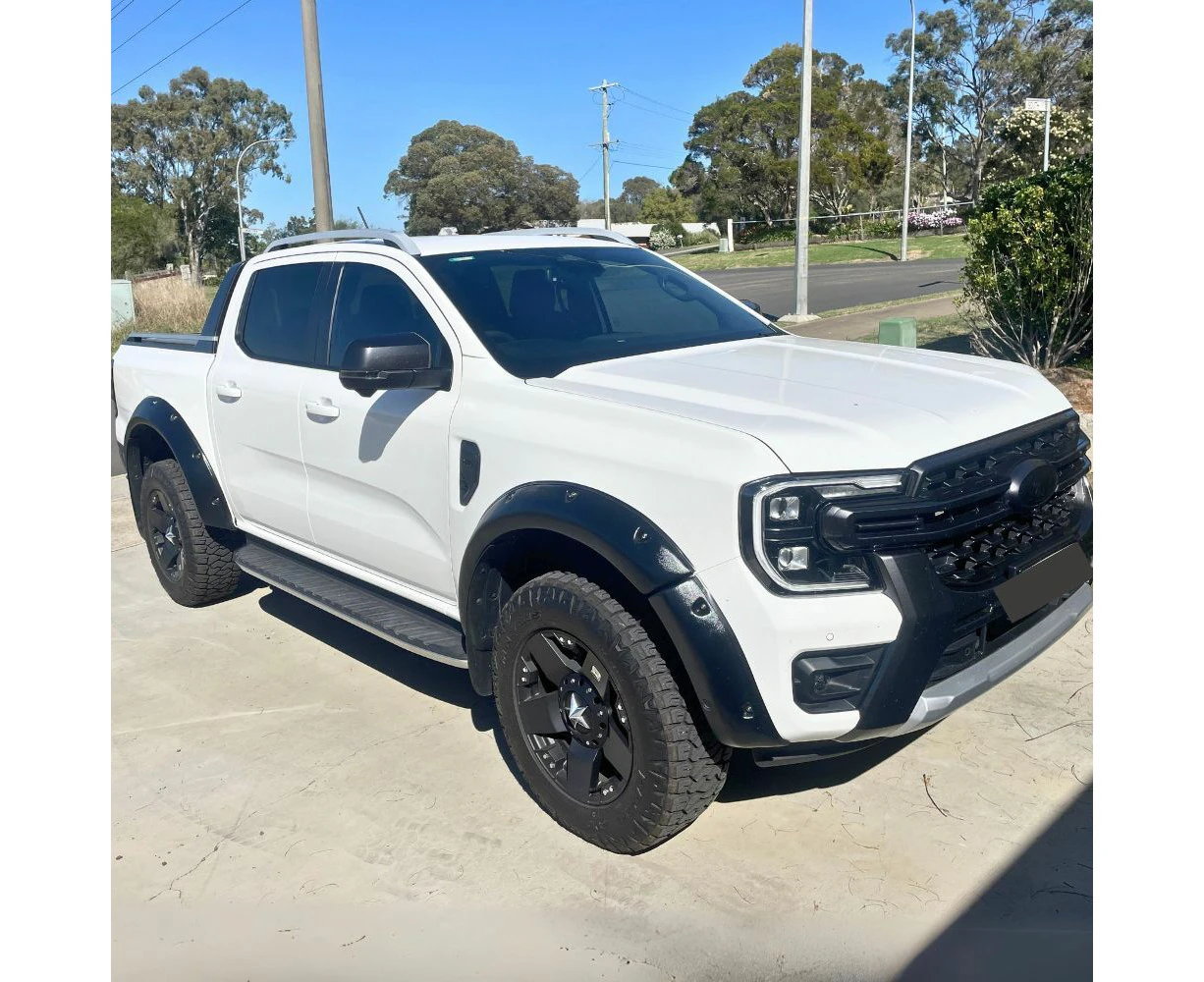 Cobra 4x4 Jungle Flare Suits Ford Ranger Next Gen 2022+ Wildtrak Models Dual Cab Fenders Black Guard