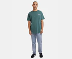 Silent Theory Men's Chase Tee / T-Shirt / Tshirt - Forrest