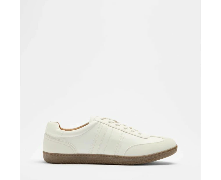 Target Mens Athleisure Sneaker - Canterbury