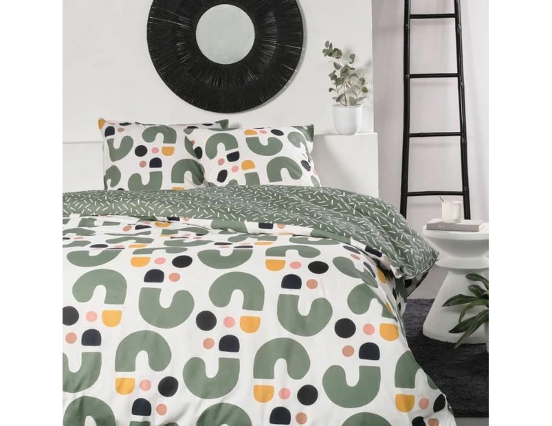 TODAY Sunshine Double Duvet Cover in Cotton Graphic Print – Green and White – 220 x 240 cm