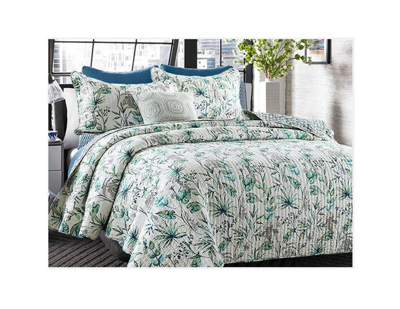 Patchwork Bed Quilt Island Dreams Coverlet Large Throw 135x180cm