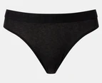 Tommy Hilfiger Women's Cotton Thong 3-Pack - Wine/Beige/Black