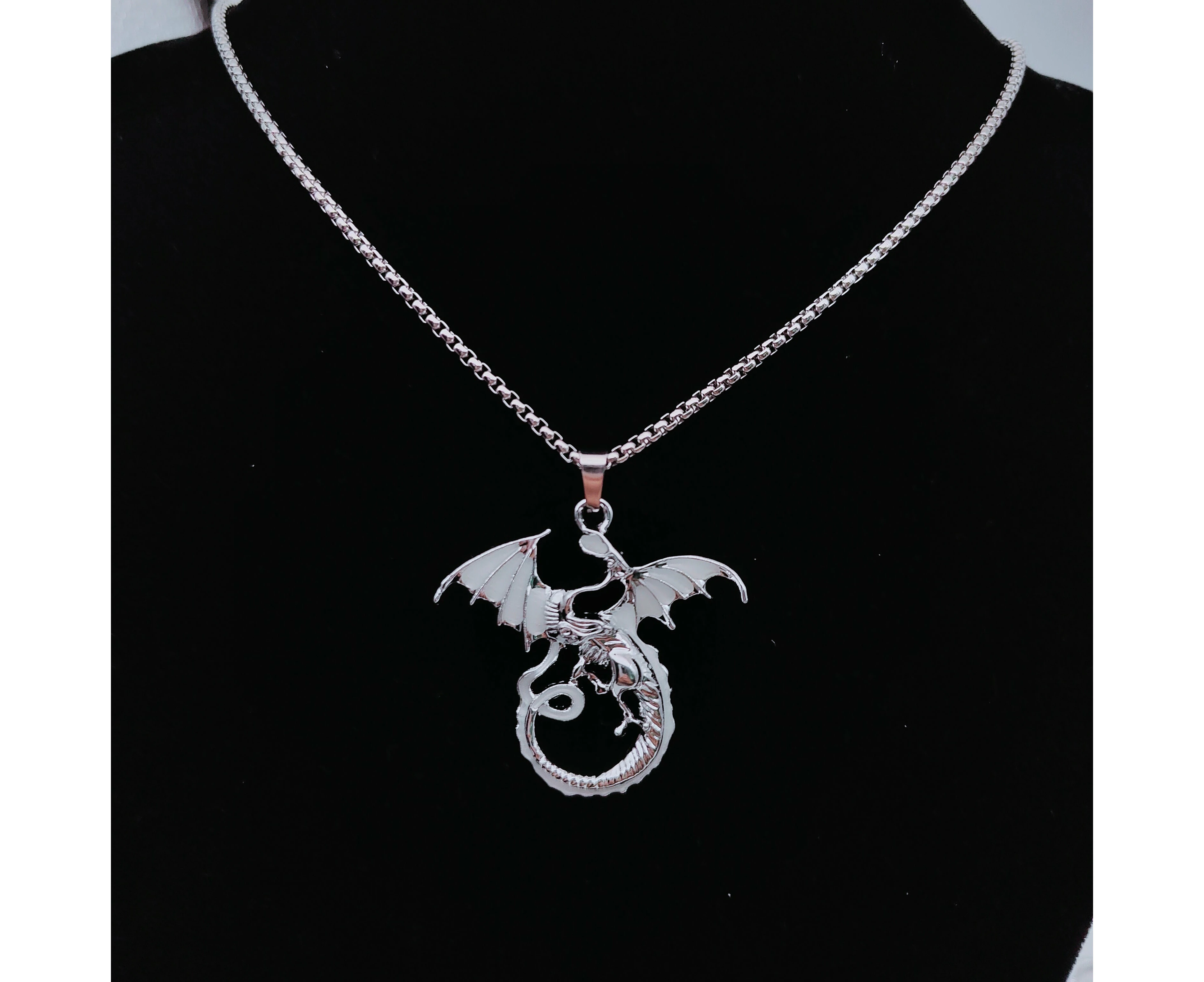 Game of Thrones Dragon Mother Glow in the Dark Alloy necklace