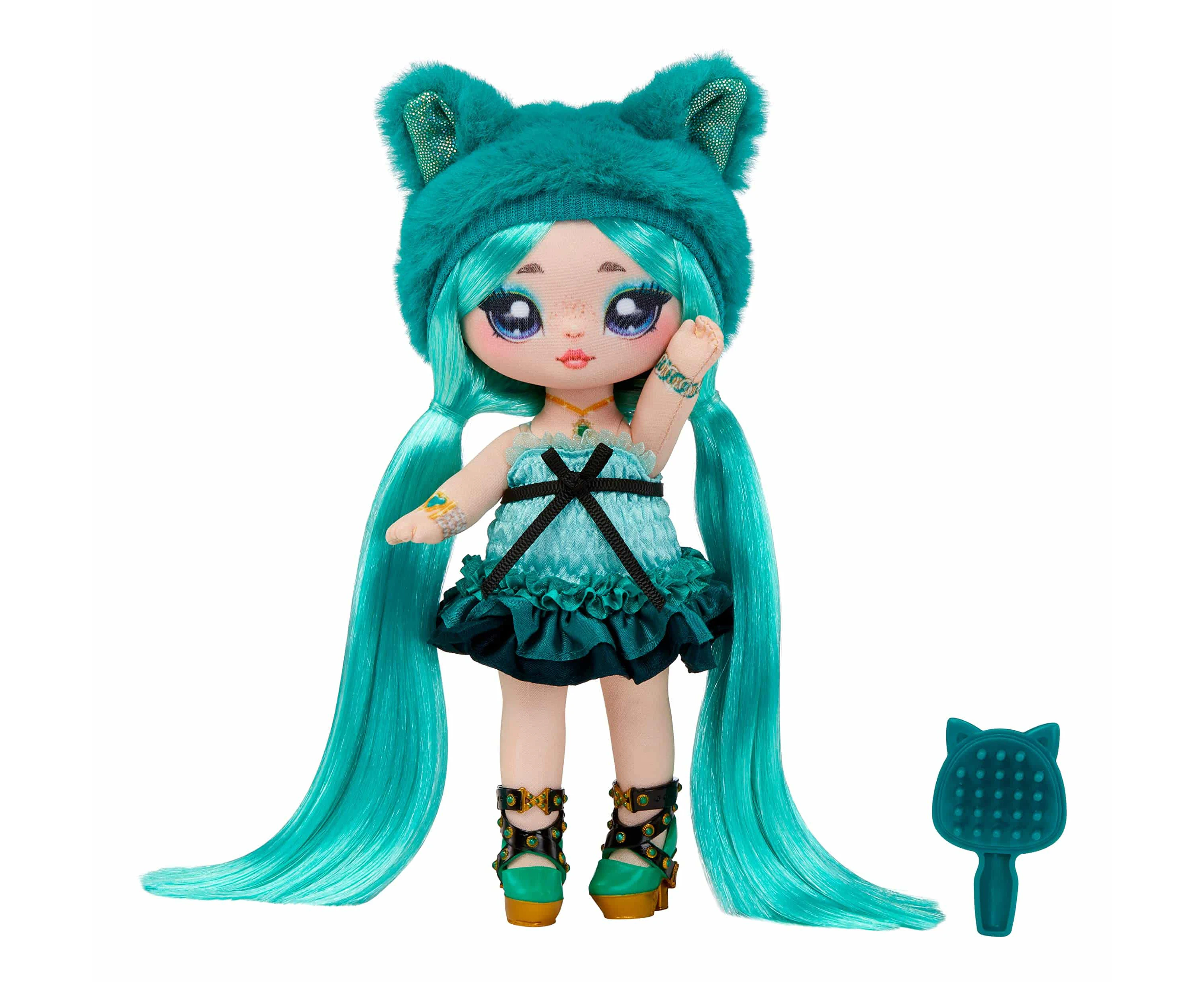 Na Na Na Surprise Emery Moss: Discover The Sparkle Of The Sweetest Gems Series! This Soft Fashion Doll Features A Teal Outfit And Accessories.