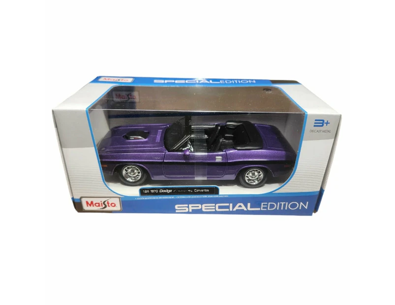 Maisto Special Edition 1970 Dodge Challenger R/T Convertible 1:24 Scale Model Car