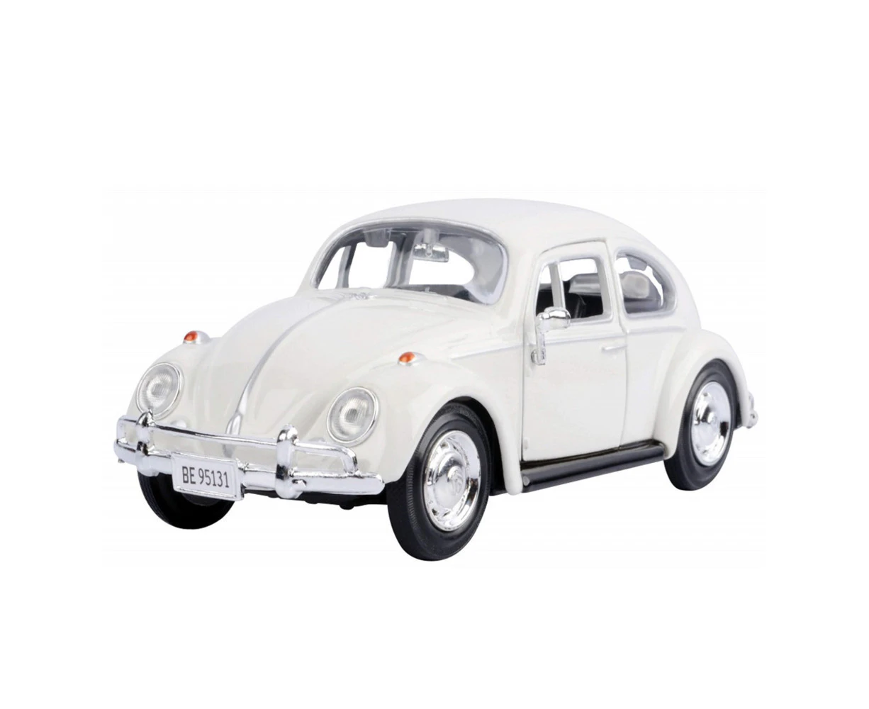 Motormax 1:24 Scale 1966 Volkswagen Beetle Car On Her Majesty's Secret Service