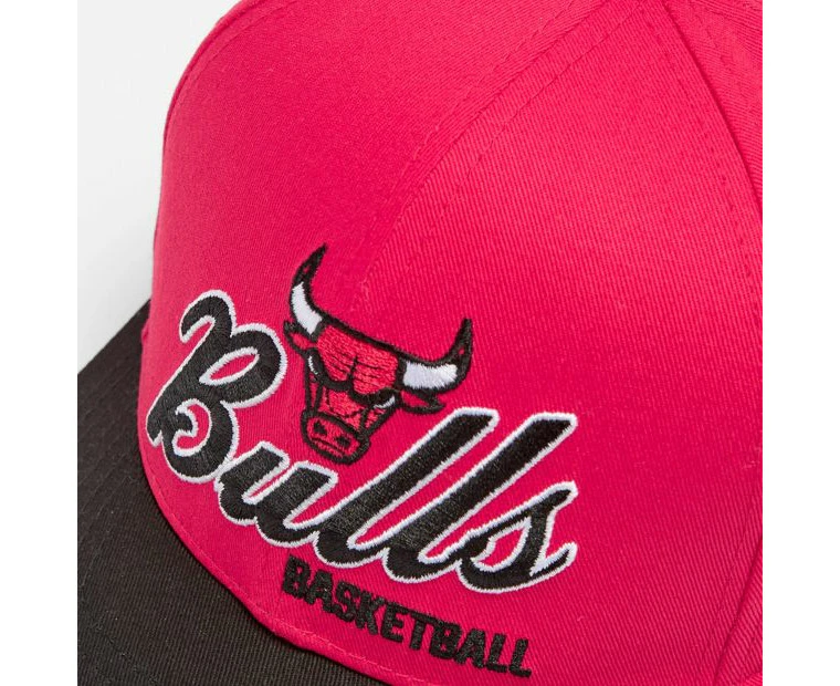 Chicago Bulls Basketball Licensed Cap