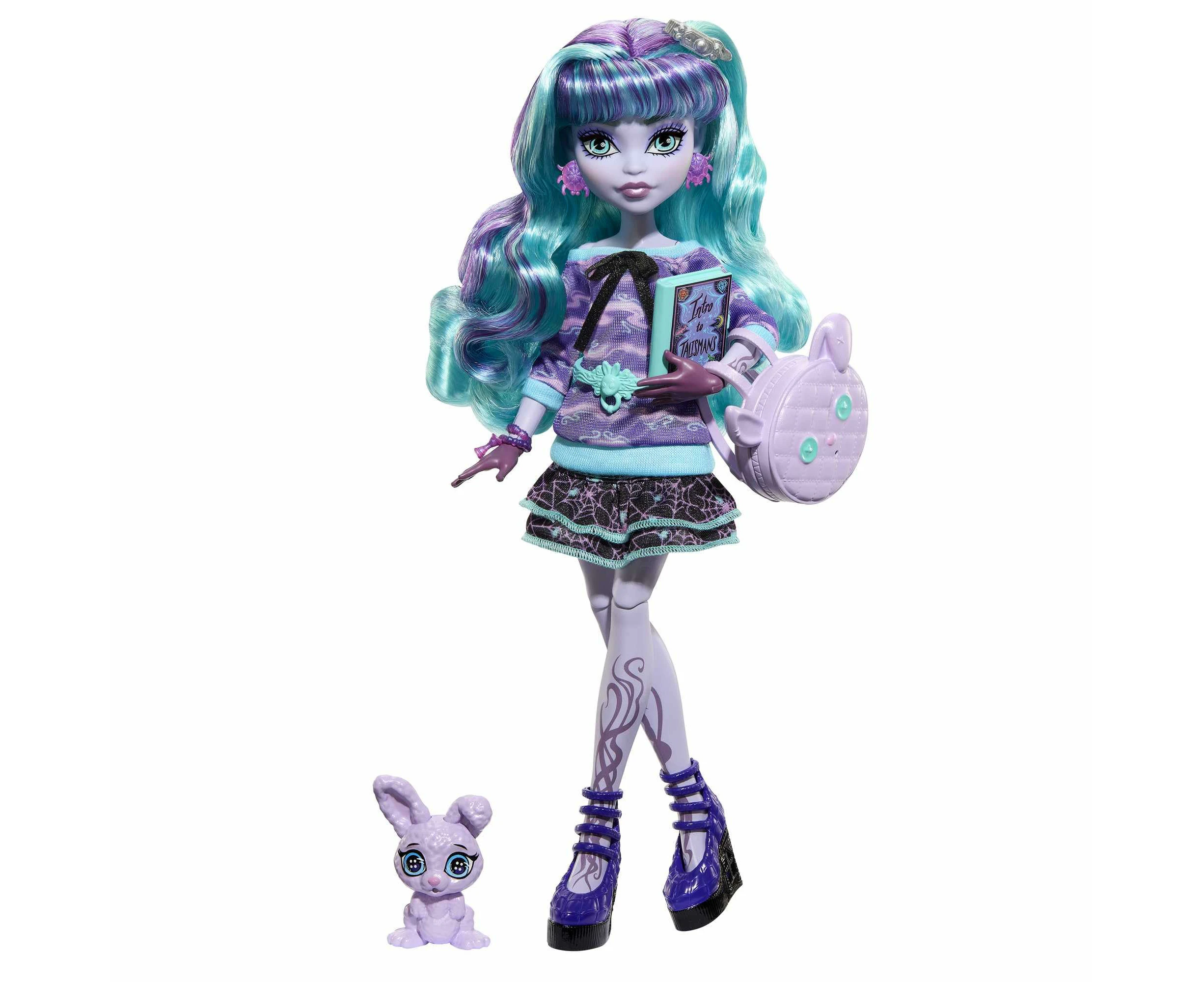 Monster High Doll and Sleepover Accessories, Twyla Doll with Pet Bunny Dustin, Creepover Party, HLP87 - Toy for Kids - Perfect Gift for children