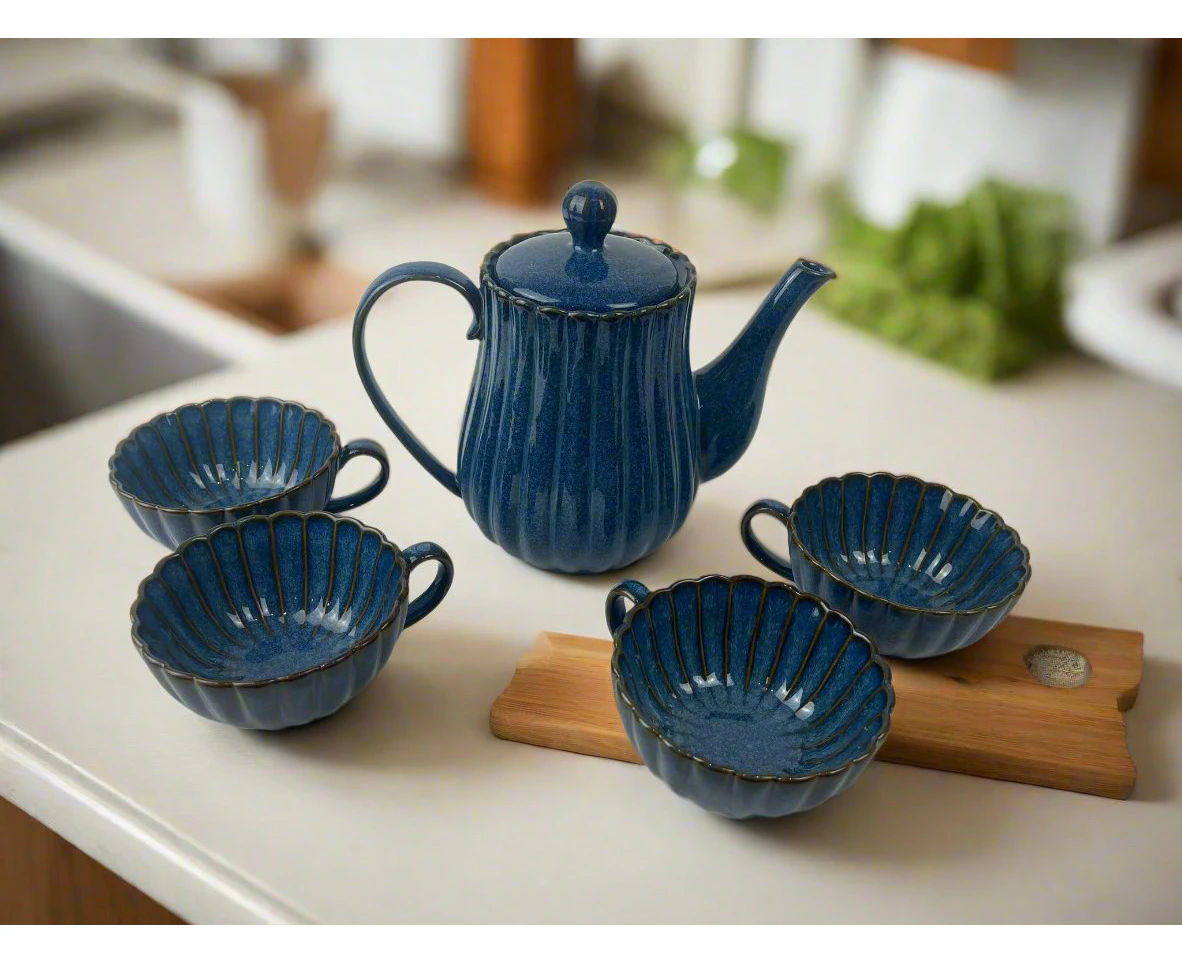 Blue Teapot and Mugs Set