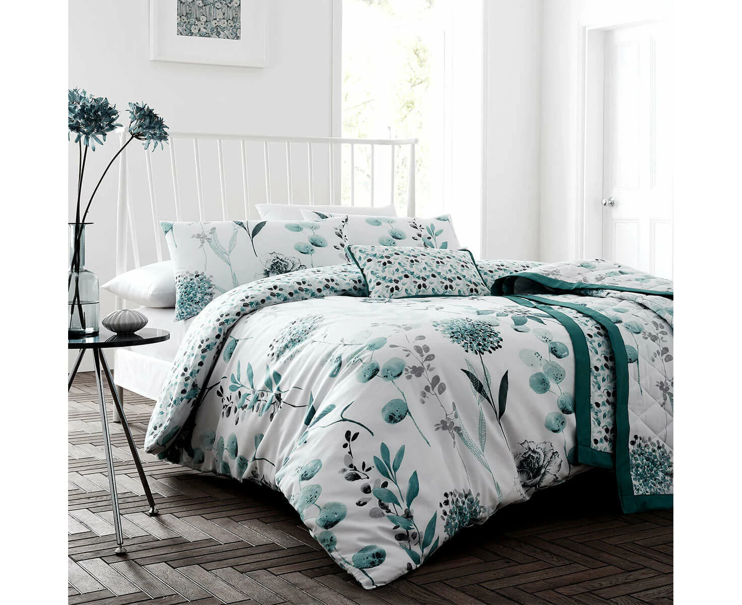 Ink Floral Teal Quilt Cover Set Super King