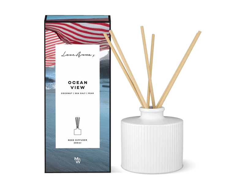 Love Anna Ocean View Coconut, Sea Salt & Pear Reed Diffuser 200mL