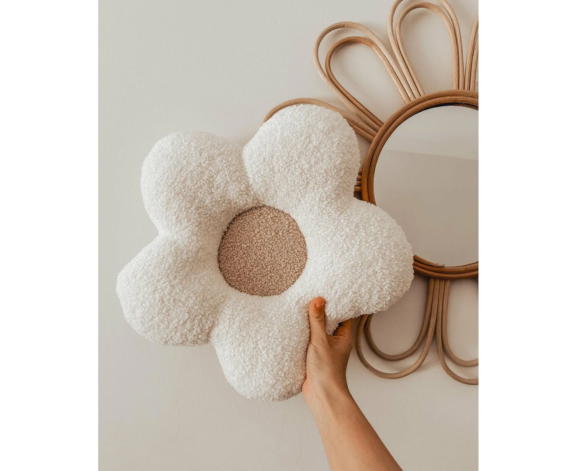 Henry & Flo | Large Daisy Cushion - White Latte