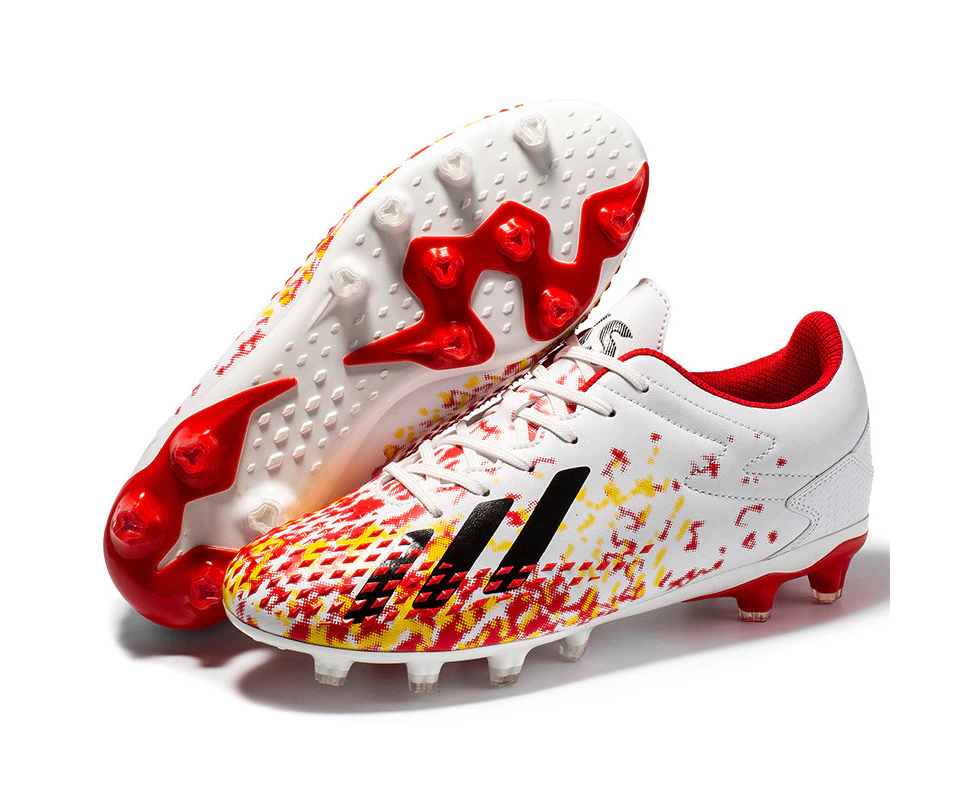 Men's Football Shoes Breathable Sport Professional Training Outdoor Ultralight Soccer Shoes - Red