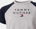 Tommy Hilfiger Boys' Colourblock Raglan Short Sleeve Tee / T-Shirt / Tshirt - Grey Heather