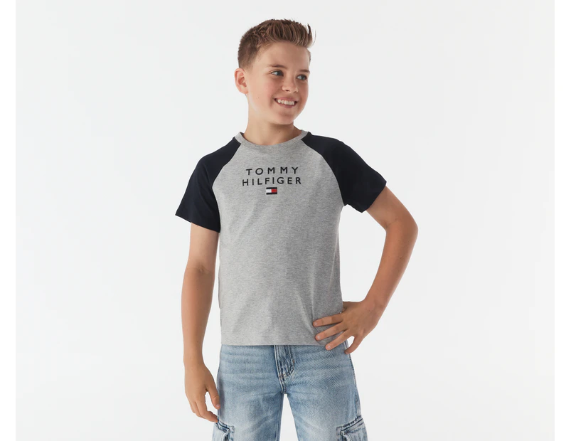 Tommy Hilfiger Boys' Colourblock Raglan Short Sleeve Tee / T-Shirt / Tshirt - Grey Heather