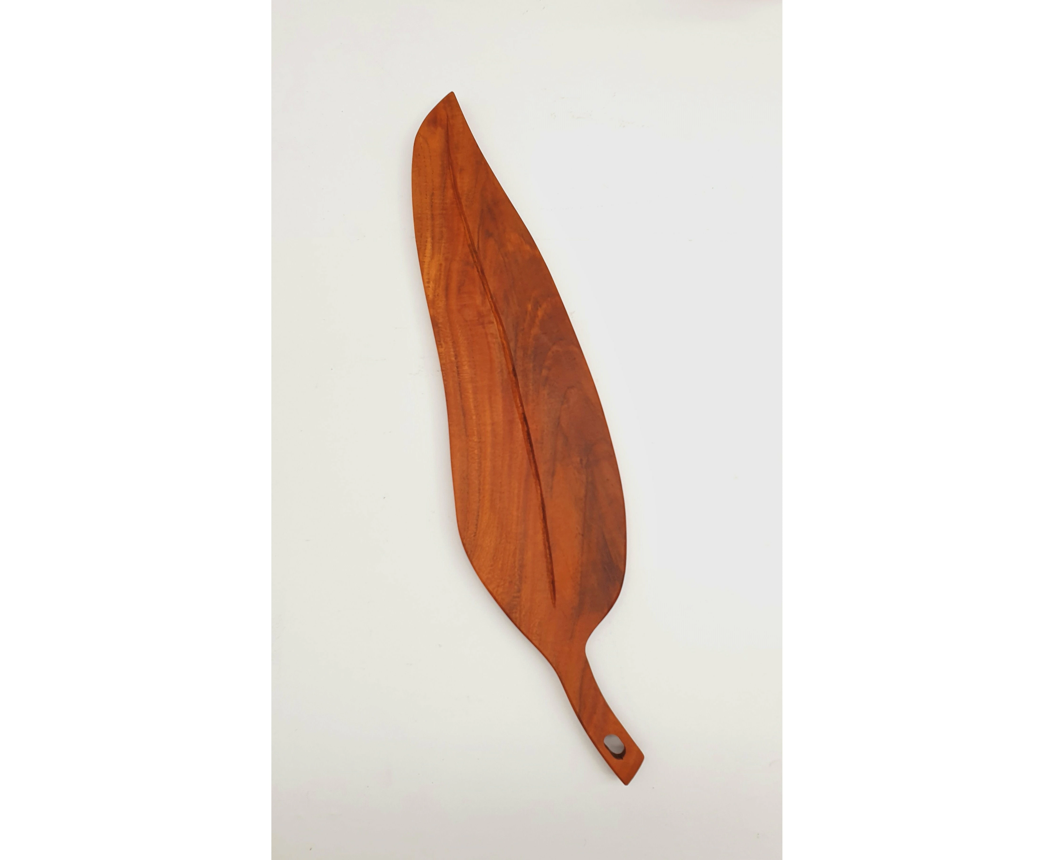 Large Australian Gum Leaf Serving Platter / Hand Carved Wooden Tray / Wood Serving Platter / Unique Hand Crafted Wood Pieces / Serving Tray