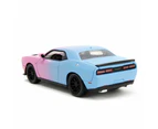 Pink Slips 2015 Dodge Challenger 1:24 Scale Diecast Vehicle