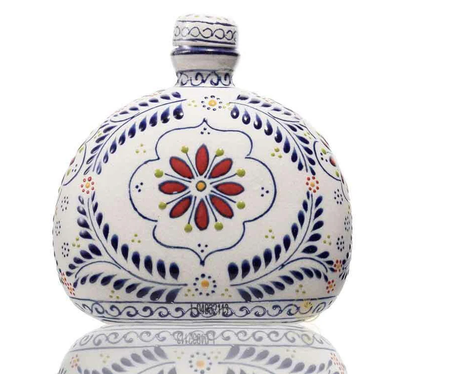 La Cofradia Talavera Azul Reposado Tequila - 750ml