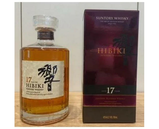 Hibiki 17 Year Old Whisky - 700ml