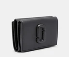 Marc Jacobs The Covered J Marc Trifold Wallet - Black