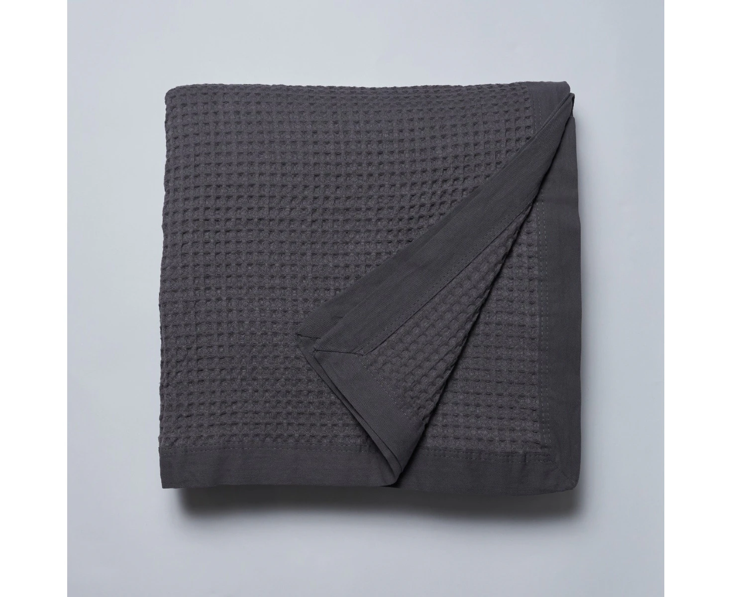 Logan & Mason Cotton Waffle Blanket Charcoal