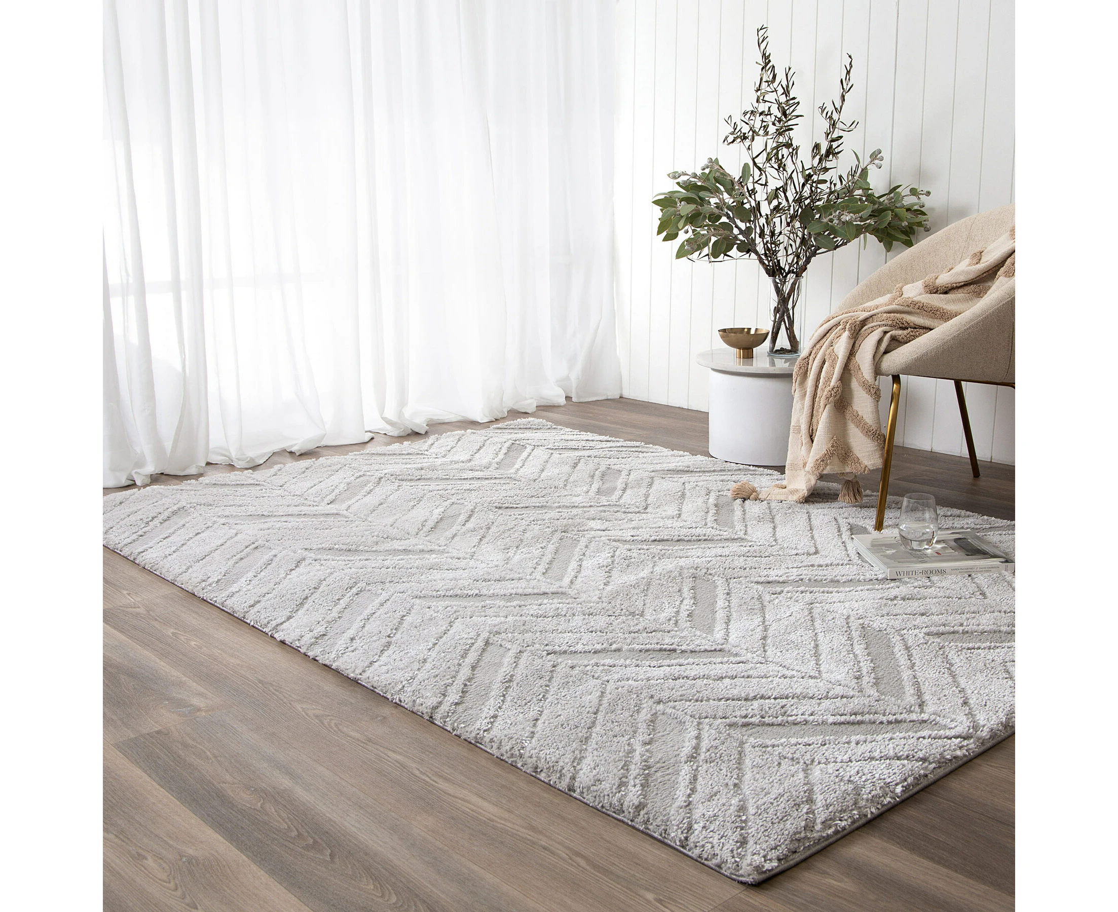 Tetbury Silver Herringbone Design Soft Pile Shaggy Floor Rug - 5 Sizes