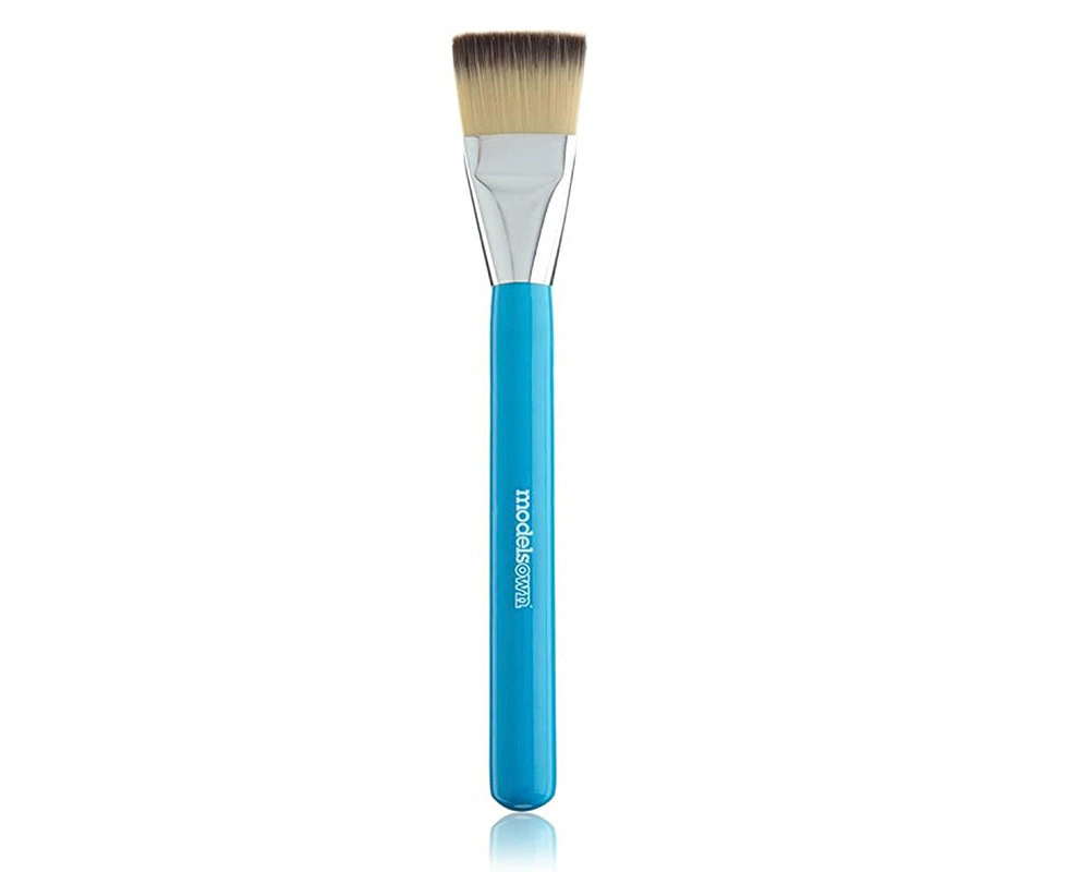 Model's Own Face Flat Foundation Brush F3