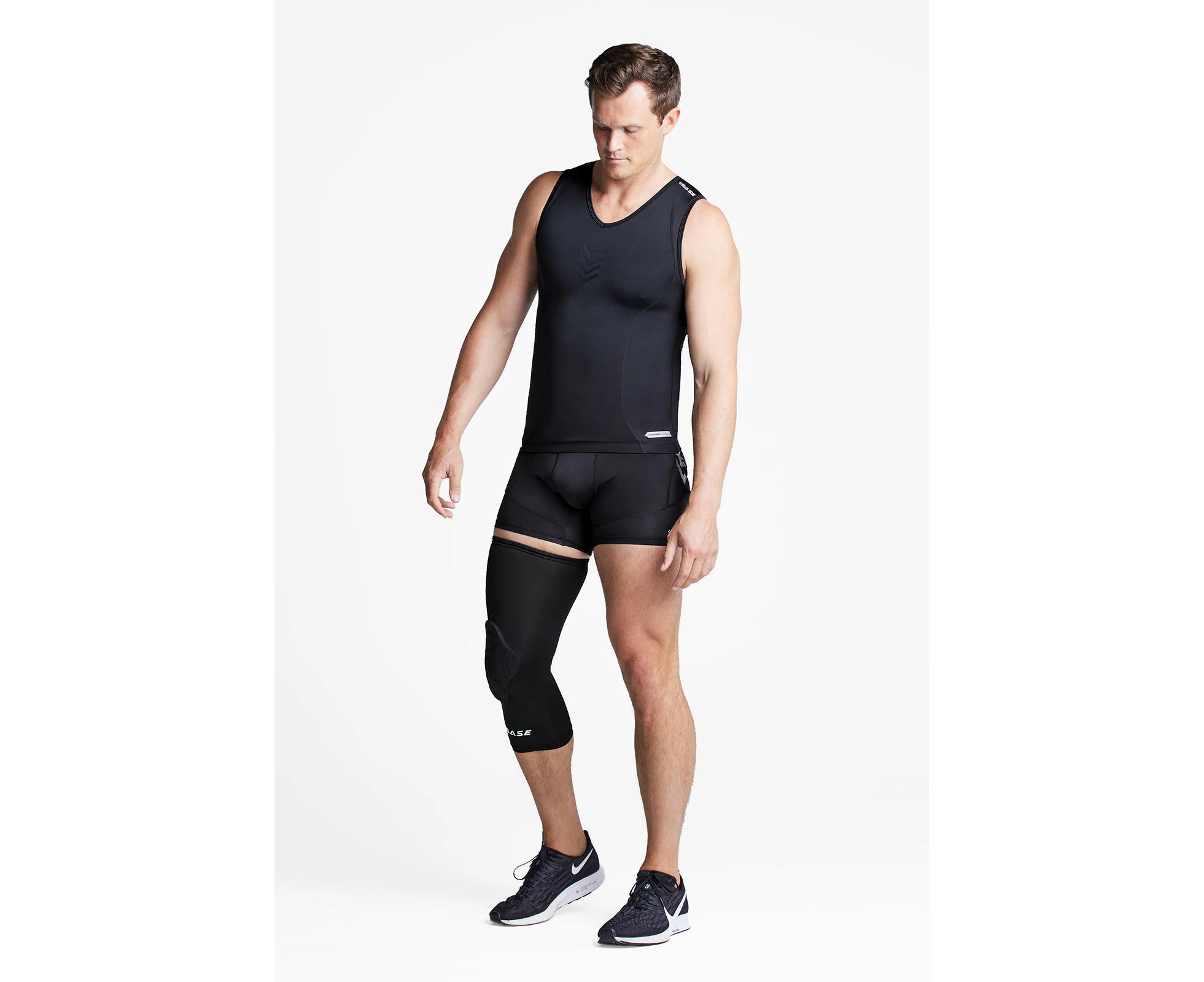 BASE Compression "CURVED" Padded Knee Guard (Single) - Black