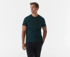 Tommy Hilfiger Men's Classic Nantucket Pocket Tee / T-Shirt / Tshirt - Cypress Green