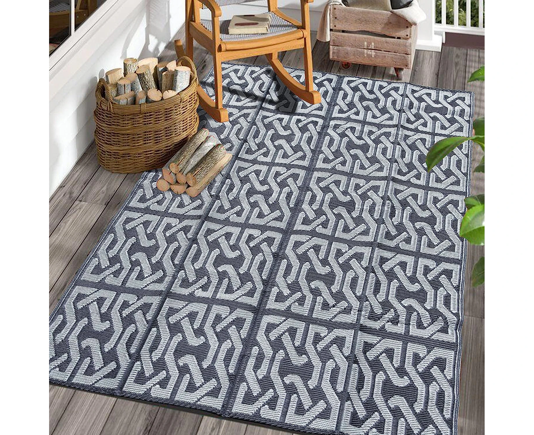 Homodoskey Outdoor Rug,Reversible Mats,Modern Area Rug, Large Floor Mat and Rug for Outdoors, RV, Patio, Backyard, Picnic, Beach, Trailer, Camping (Black &