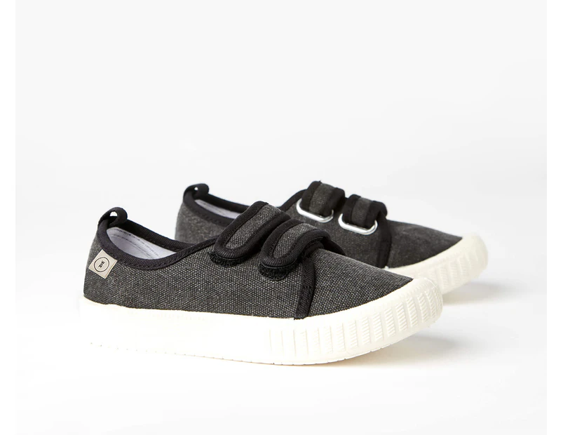 Walnut Boys' Canvas Sneakers - Midnight