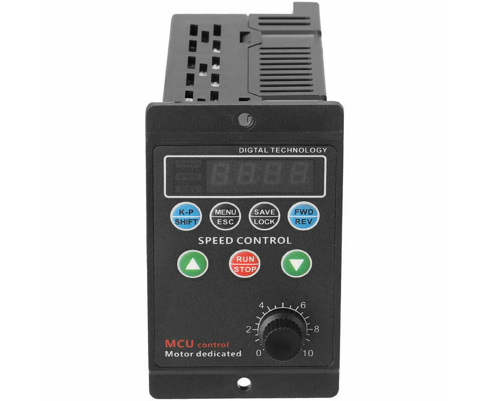 Lojalitet Frequency Variator For Motor From Three-Phase Output To Single-Phase 220V Input With 4-Digit Digital Display, Type: Multicolor