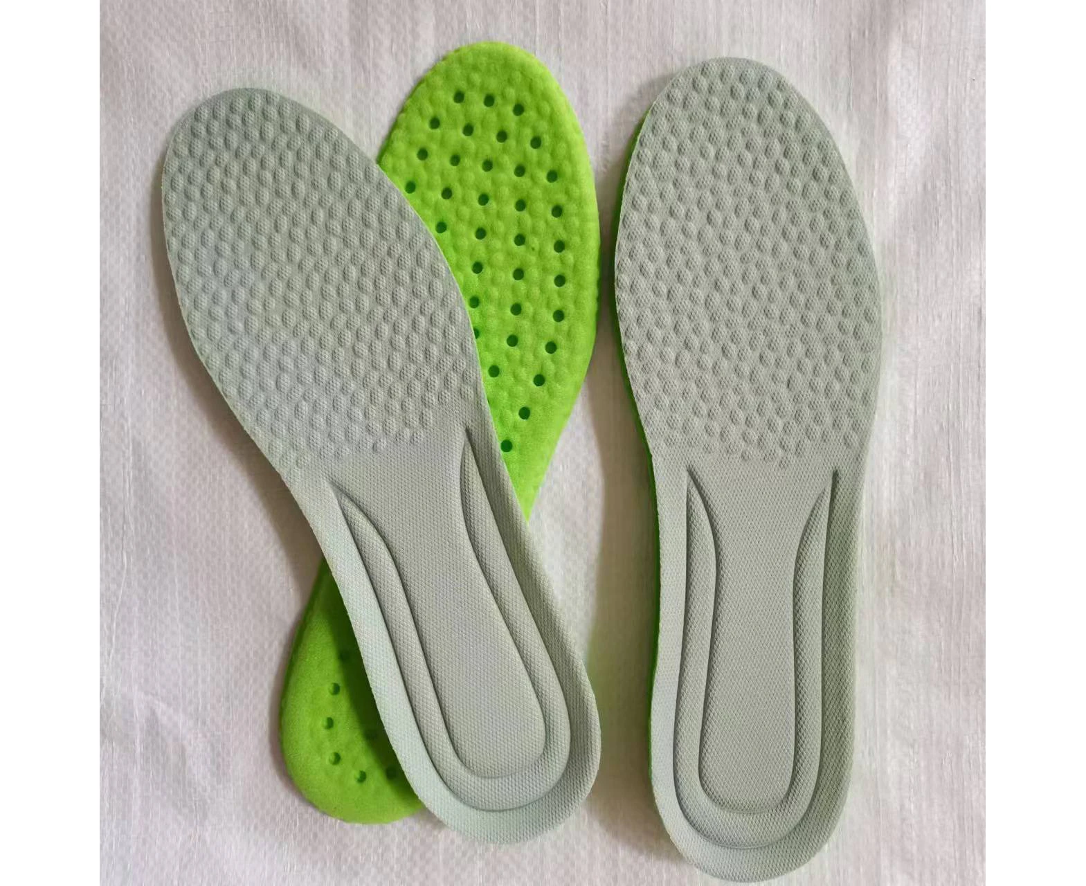 Sport Insoles for Shoes Sole Shock Absorption Deodorant Breathable Cushion Running Insoles for Man Women Orthopedic Insole