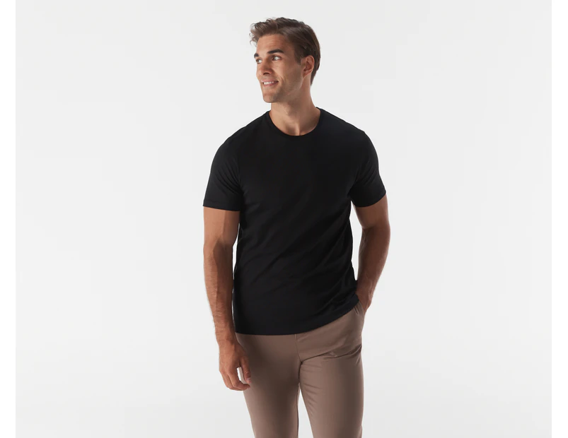 Calvin Klein Men's Solid Liquid Touch Crewneck Tee / T-Shirt / Tshirt - Black Beauty