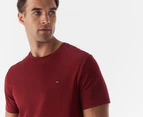 Tommy Hilfiger Men's Nantucket Flag Tee / T-Shirt / Tshirt - Rouge