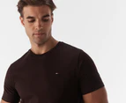 Tommy Hilfiger Men's Nantucket Flag Tee / T-Shirt / Tshirt - Chocolate