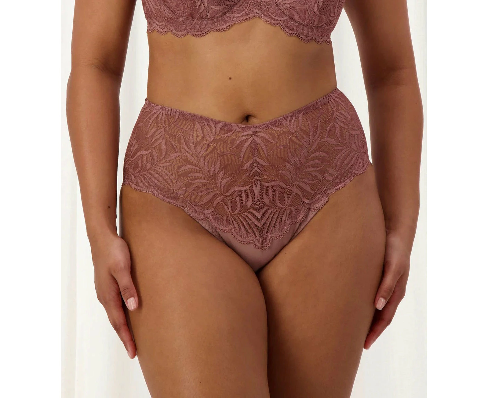 Triumph Essential Lace Maxi Womens Ladies Underwear Full Briefs Undies Panties Lingerie - Cacao